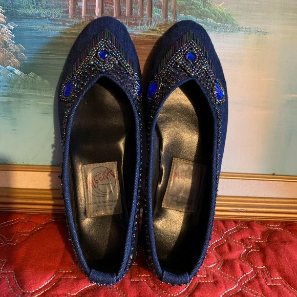 Like NEW! Meeka beaded flats 100% Cotton Royal Blue Women's size 8 - Picture 3 of 10